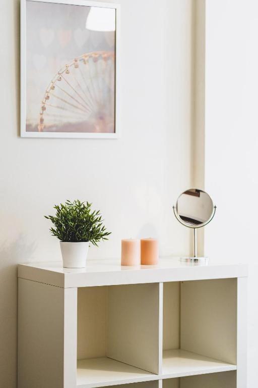 Apartament Niecala Queens Superior ルブリン エクステリア 写真