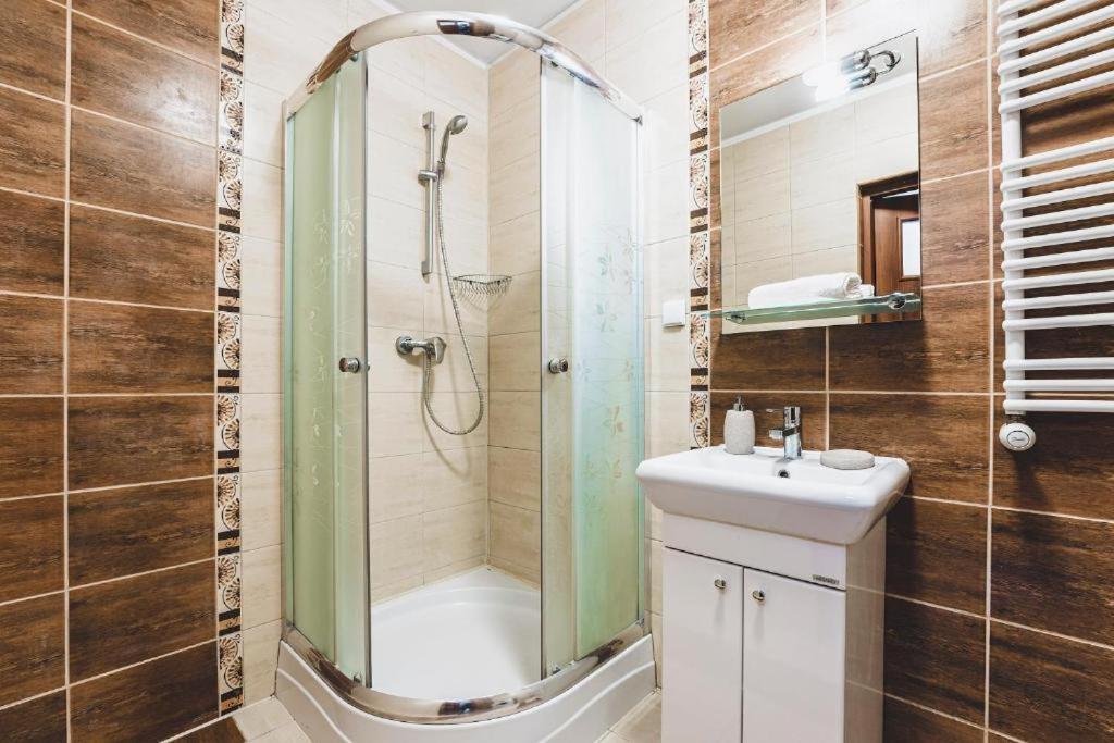 Apartament Niecala Queens Superior ルブリン エクステリア 写真